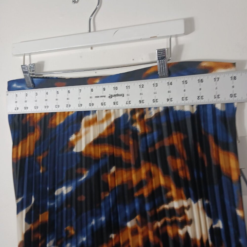 Worthington, NWT XL Midi Pleated Skirt W/ Abstract Print Navy Cream Gold & Black - Picture 11 of 14